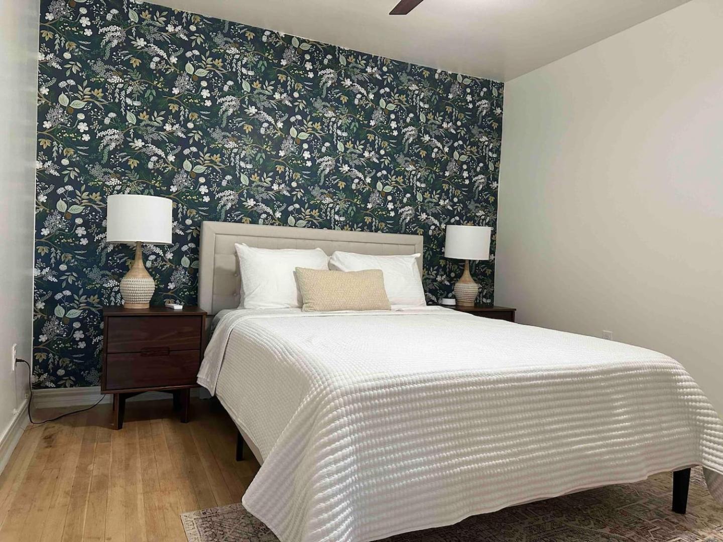 Campus Cottage Kng Bed! Walk To Uco And Downtown Edmond Exterior photo